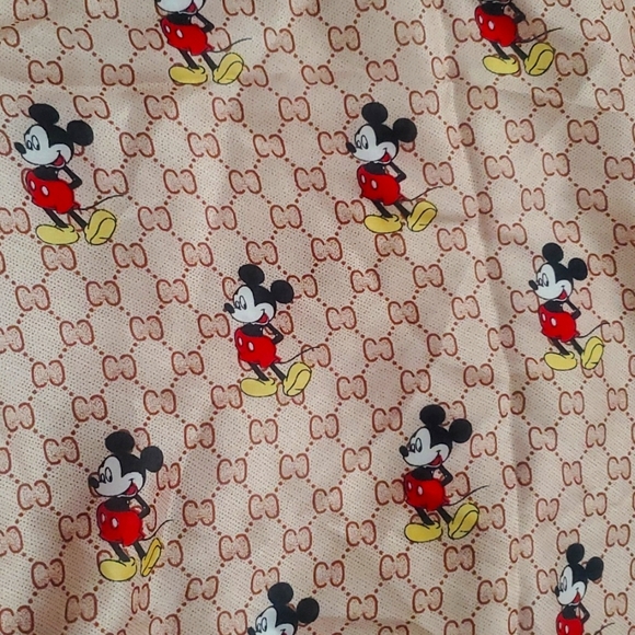 Designer Inspired Fashion Silk Scarf  35"x 70" - Picture 3 of 5